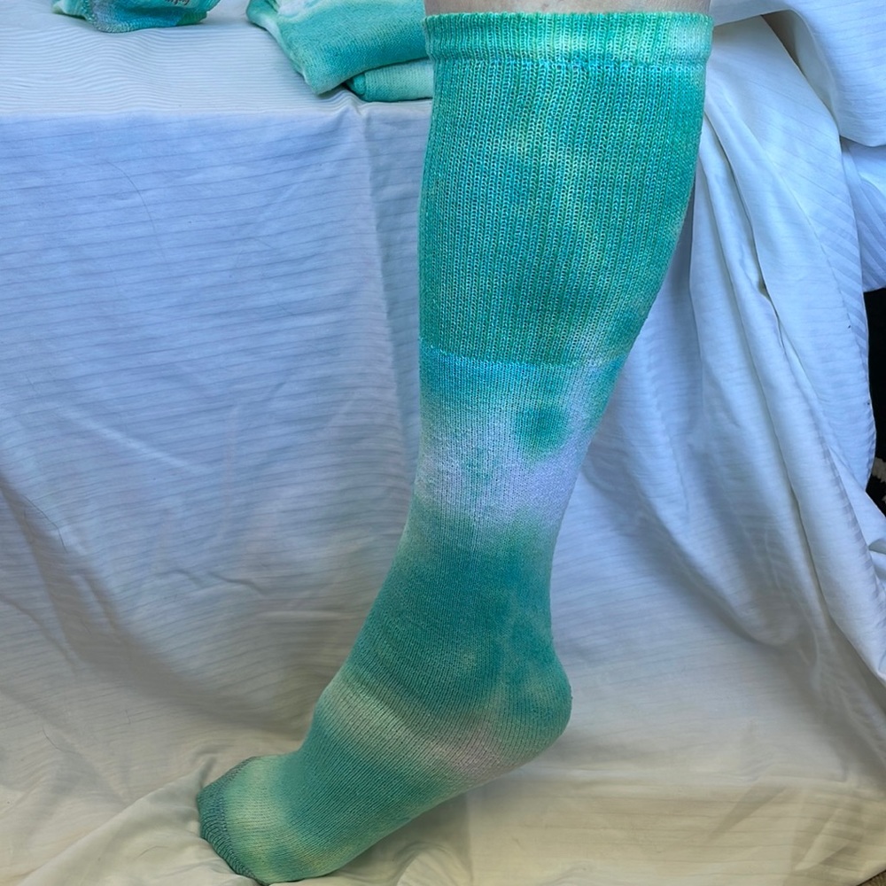 Tie dyed knee socks. Teal. Hanes. BFF socks.